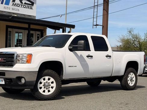 Used 2011 GMC Sierra 2500 SLE AWD/4WD image 1