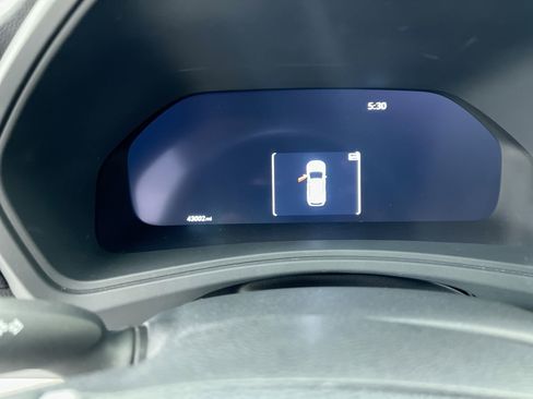 Used 2024 Toyota Grand Highlander Limited image 20