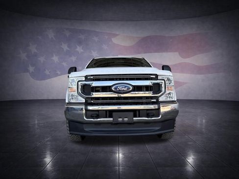 Used 2022 Ford F250 XL w/ STX Appearance Package AWD/4WD image 6