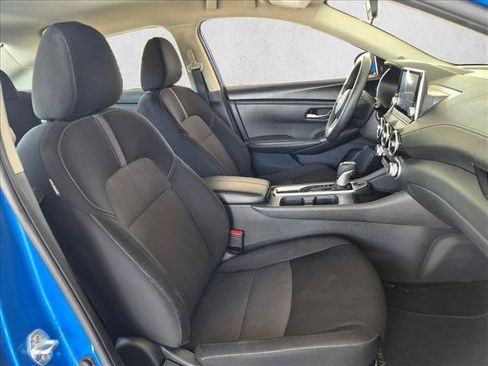 Used 2024 Nissan Sentra SV FWD image 19