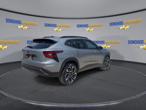New 2026 Chevrolet Trax RS w/ Driver Confidence Package FWD image 11