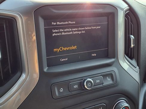 Used 2023 Chevrolet Silverado 1500 Custom image 6