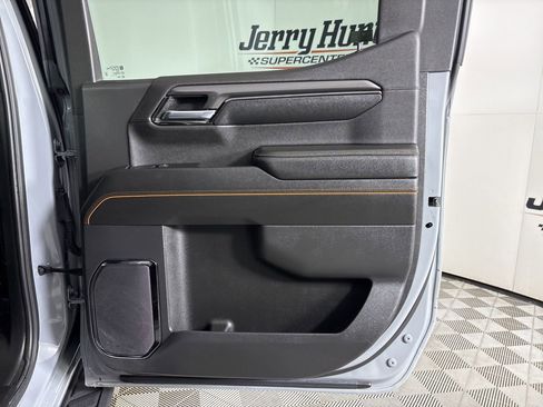 Used 2024 GMC Sierra 1500 AT4 w/ Technology Package image 26