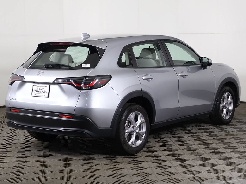 Used 2024 Honda HR-V LX image 7