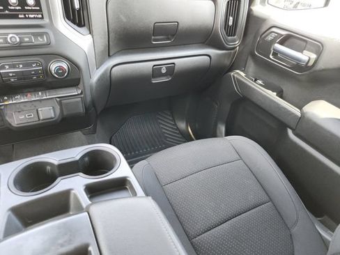 Used 2022 Chevrolet Silverado 1500 Custom AWD/4WD image 22