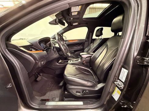 Used 2017 Lincoln MKC Reserve AWD/4WD image 17