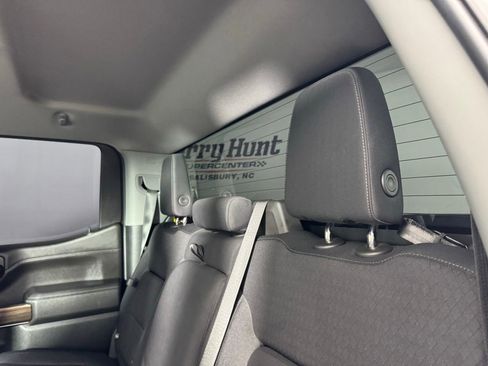 Used 2022 Chevrolet Silverado 1500 LT Trail Boss w/ Bed Protection Package image 24