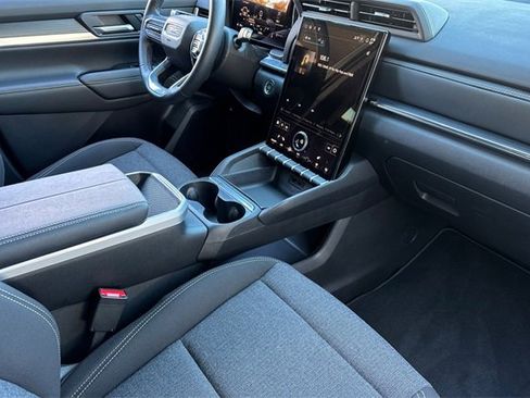 Used 2026 GMC Terrain Elevation image 16