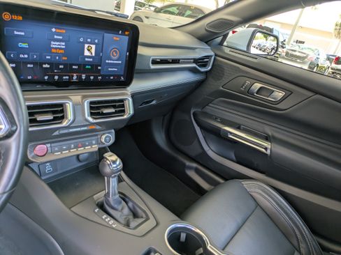 Certified 2025 Ford Mustang Premium RWD image 17