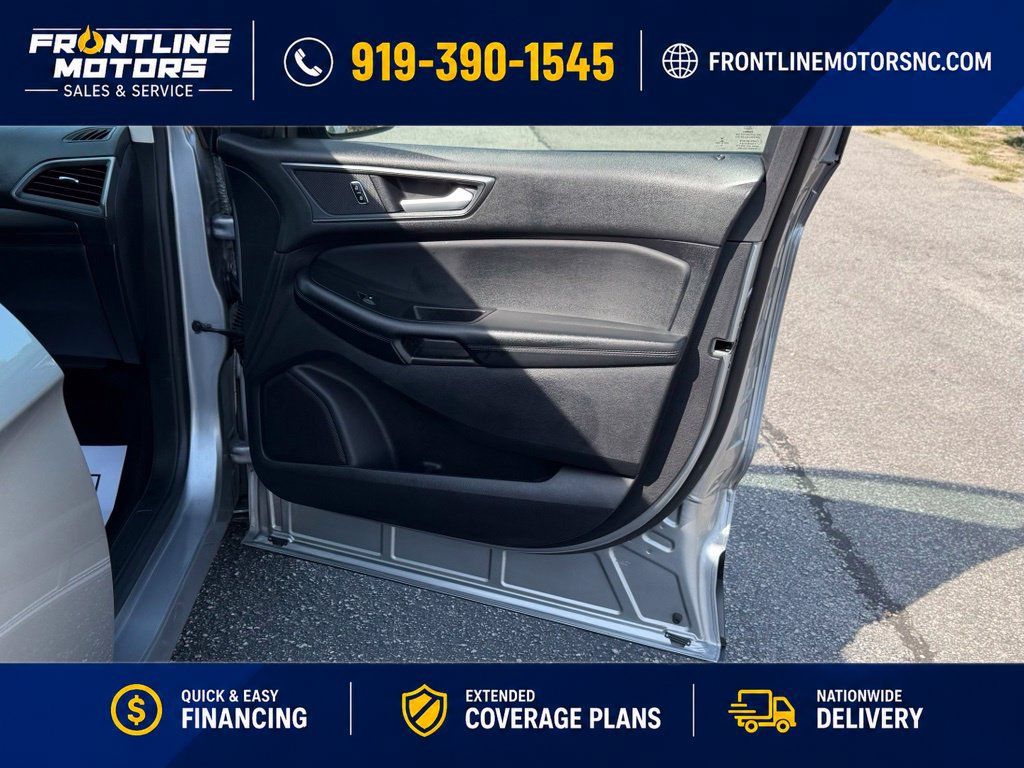 Used 2020 Ford Edge SE FWD image 11