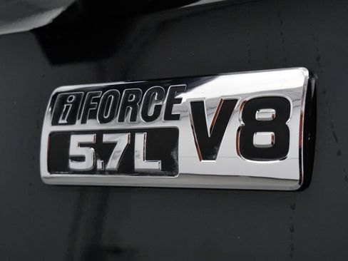 Used 2021 Toyota Tundra SR5 AWD/4WD image 10