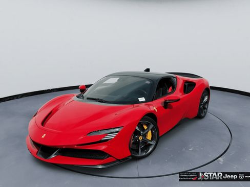 Used 2022 Ferrari SF90 Stradale AWD/4WD image 1