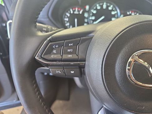 Used 2023 MAZDA CX-5 AWD 2.5 S w/ Premium Package image 16