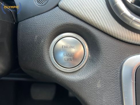 Used 2015 Mercedes-Benz CLA 250 image 29