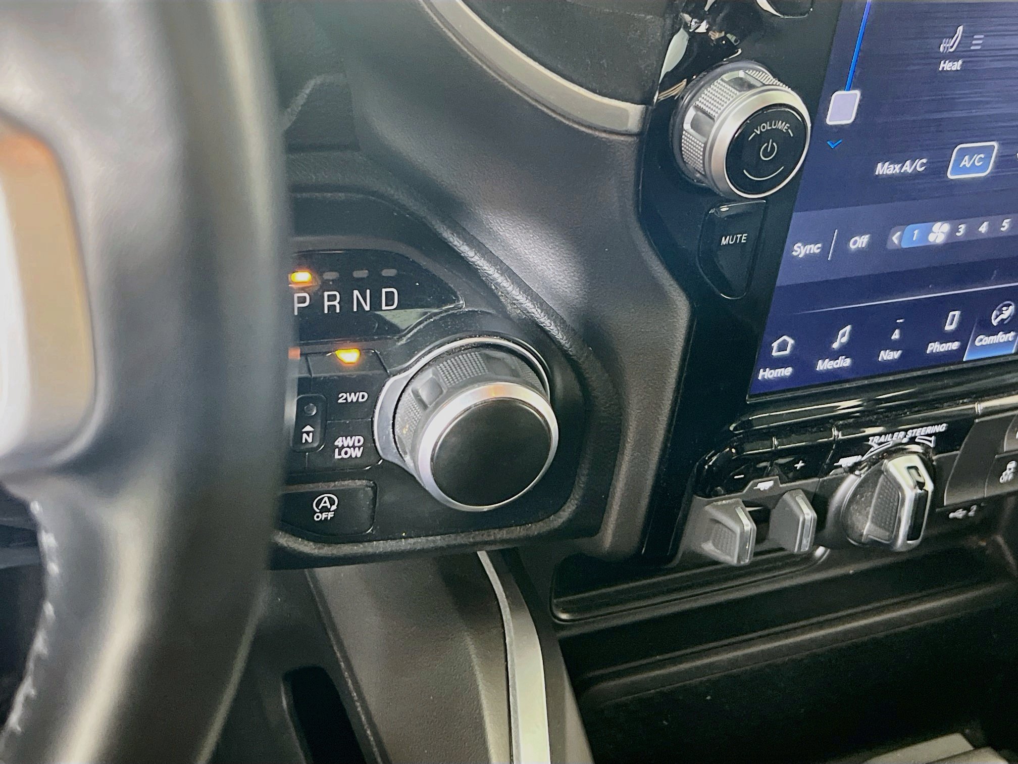 Used 2023 RAM 1500 Big Horn AWD/4WD image 17