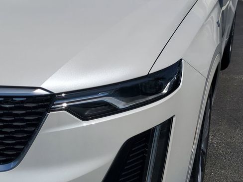 New 2025 Cadillac XT6 Premium Luxury w/ Technology Package image 9