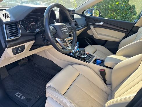 Used 2024 Audi Q5 2.0T Premium image 5