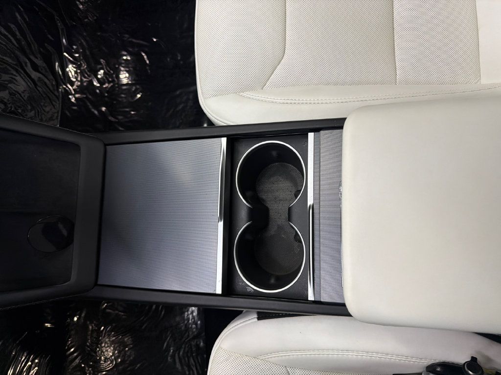 Used 2024 Tesla Model 3 Long Range RWD image 28