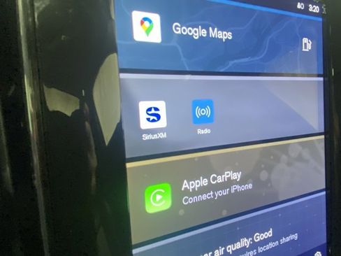 Used 2025 Volvo XC60 B5 Plus image 20