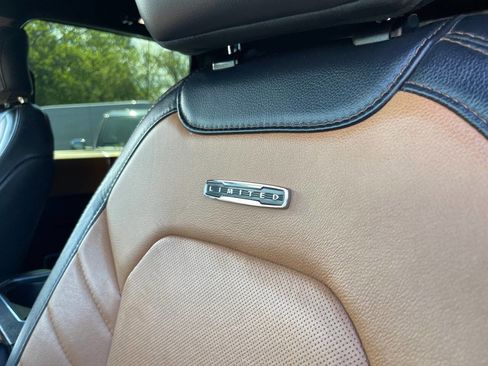 Used 2016 Ford F150 Limited w/ Trailer Tow Package image 25