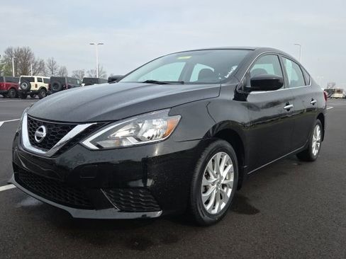 Used 2017 Nissan Sentra S w/ S Style Package image 2