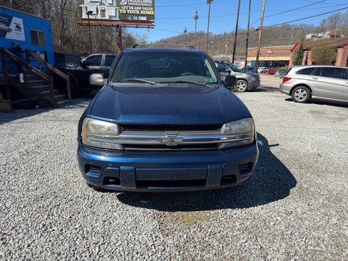 Used 2004 Chevrolet TrailBlazer LS w/ LS Preferred Equipment Group image 5