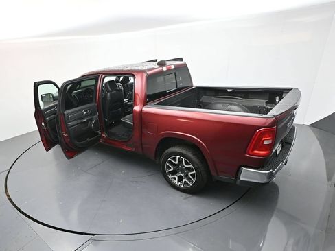 Used 2025 RAM 1500 Laramie AWD/4WD image 36