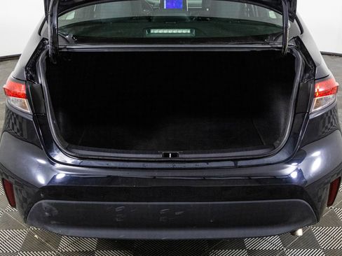 Used 2023 Toyota Corolla LE image 33