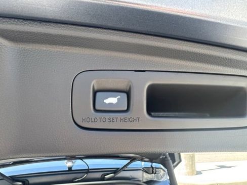 Used 2023 Honda CR-V EX-L image 13