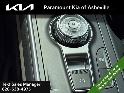 New 2026 Kia Carnival LXS image 27