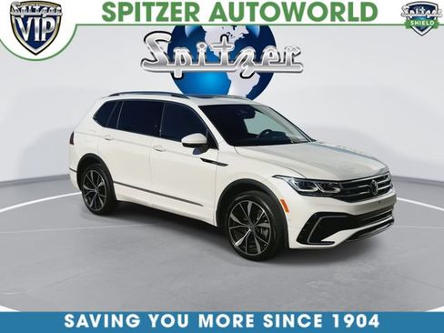 Used 2023 Volkswagen Tiguan SEL R-Line AWD/4WD image 3