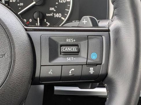 Certified 2025 Nissan Pathfinder SL AWD/4WD image 17