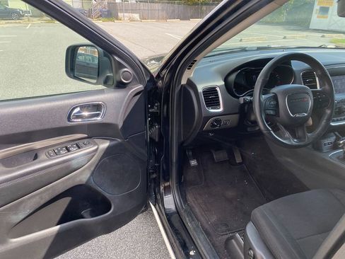Used 2018 Dodge Durango SXT w/ Quick Order Package 2BB image 10