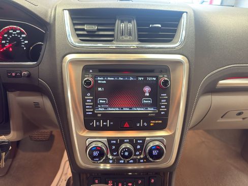 Used 2015 GMC Acadia Denali AWD/4WD image 20