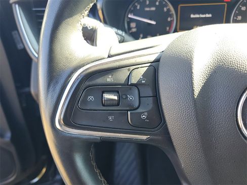 Used 2023 Buick Envision Essence image 17