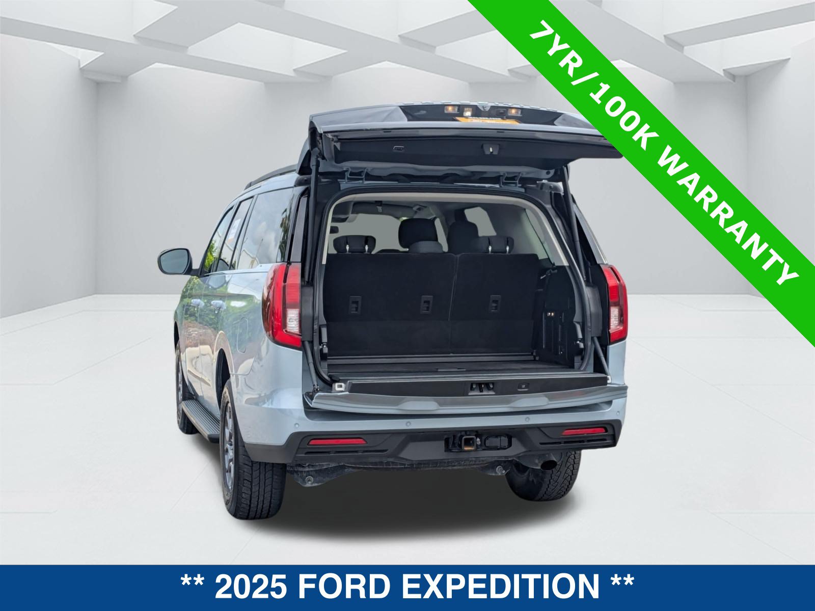 Certified 2025 Ford Expedition Active RWD image 14