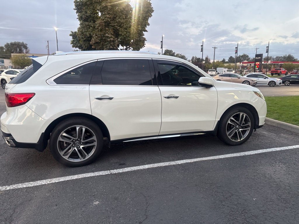 Used 2017 Acura MDX w/ Advance Package AWD/4WD image 6