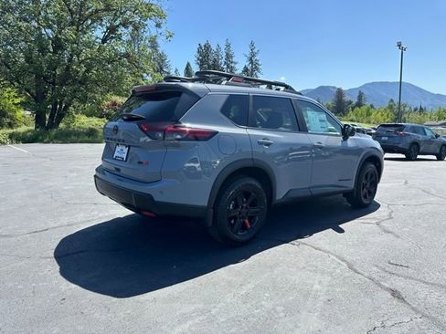 New 2026 Nissan Rogue SV AWD/4WD image 3