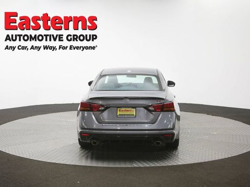 Used 2023 Nissan Altima 2.5 SR FWD image 36