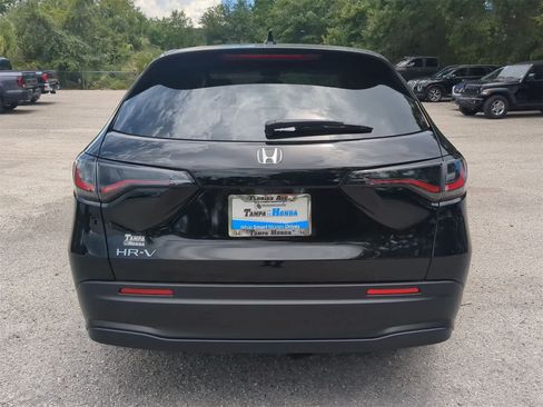 New 2026 Honda HR-V LX image 5