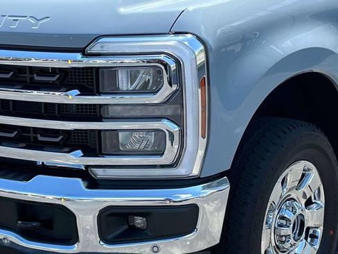 New 2026 Ford F250 King Ranch AWD/4WD image 9