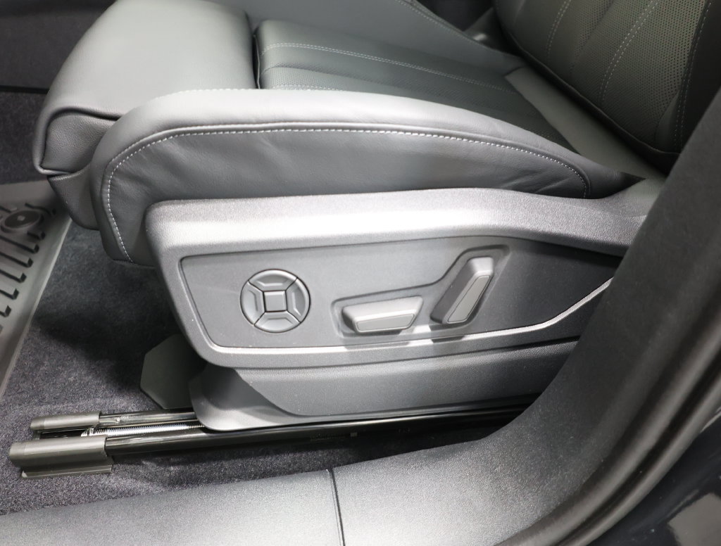 New 2026 Audi Q5 Premium Plus AWD/4WD image 14