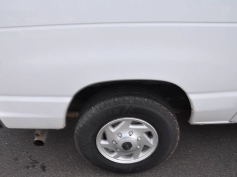 Used 2013 Ford E-250 and Econoline 250 RWD image 30