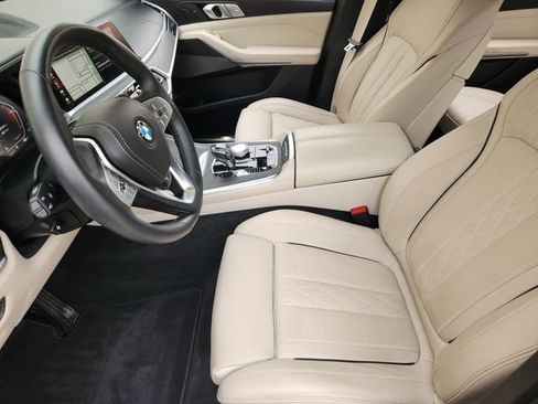 Used 2022 BMW X7 xDrive40i w/ Executive Package AWD/4WD image 13