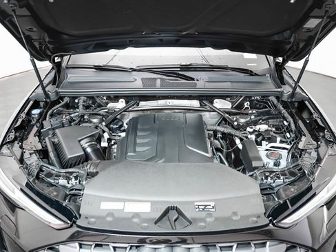 New 2025 Audi Q5 Premium Plus image 4