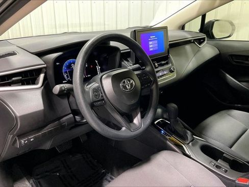 Certified 2026 Toyota Corolla LE FWD image 15