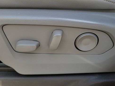 Used 2024 Chevrolet Silverado 1500 LTZ w/ Technology Package image 13