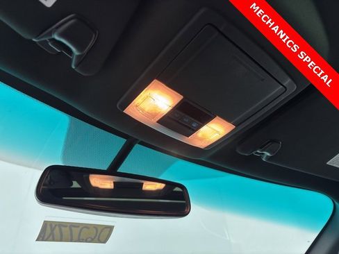 Used 2015 Ford Explorer XLT w/ Equipment Group 202B image 22