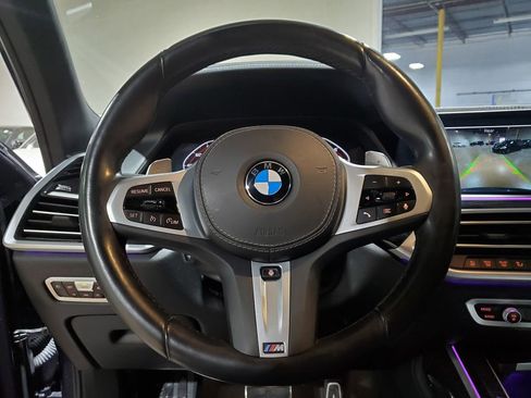 Used 2022 BMW X7 M50i w/ Executive Package AWD/4WD image 26