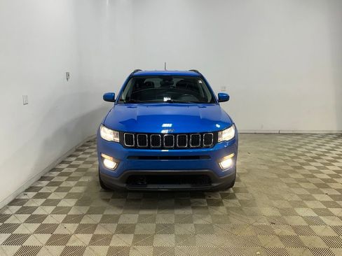 Used 2021 Jeep Compass Latitude w/ Driver Assistance Group image 2